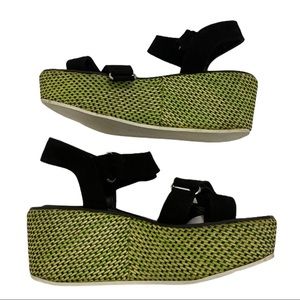 Zara Spring/Summer ‘13 Lime Green/Black Strappy Chunky Sandals